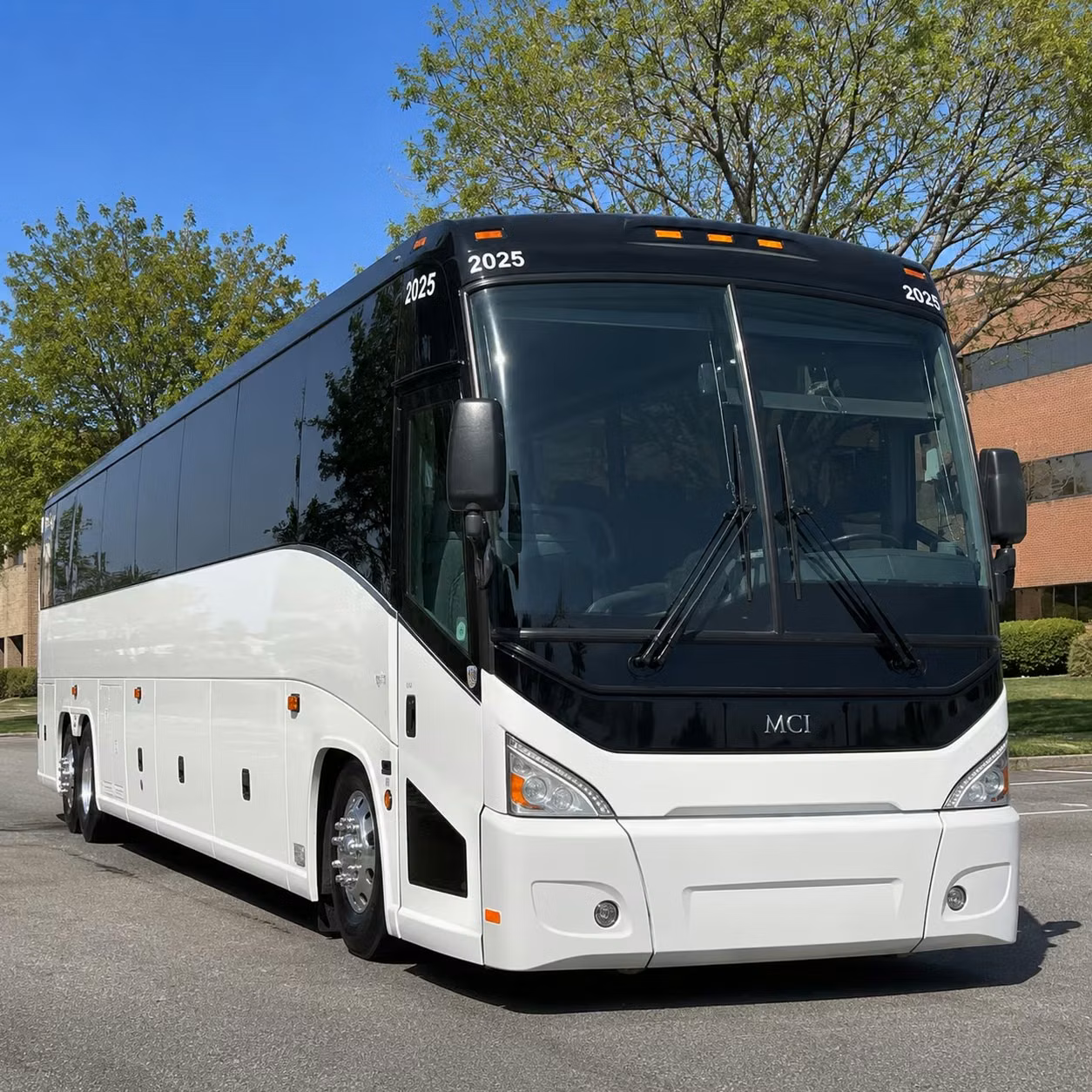 bachelorette party and birthday concert bus rentals in roswell